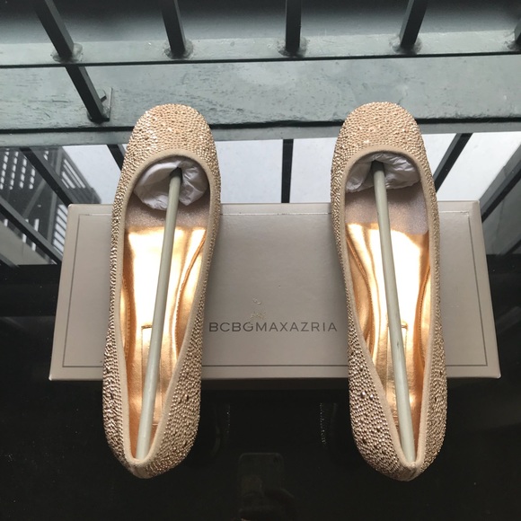 BCBGMAXAZRIA Misha Hidden-Wedge Ballet Flat - Picture 5 of 7